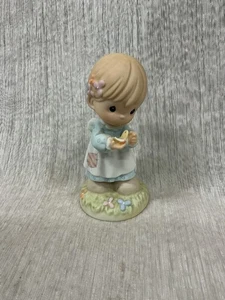 Precious Moments Hold On To The Moment FC003 Girl Holding Butterfly No Box/COA - Picture 1 of 3