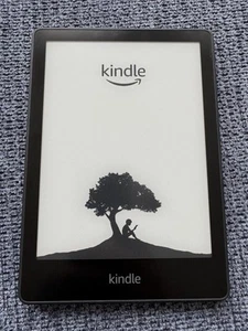 Amazon Kindle Paperwhite 11. Generation 8GB, Wi-Fi, 6,8 Zoll - Schwarz - Bild 1 von 2
