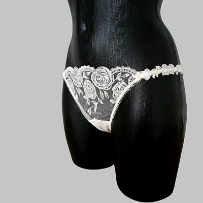 La Perla Exklusiver String Tanga Weiß Gr. 38 Spitze, Tüll Luxus Neu - Bild 1 von 4