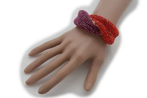 Damen Gold Metall Manschette Armband Modeschmuck Rot Lila Lippen Glitzer Fancy Style - Bild 1 von 1