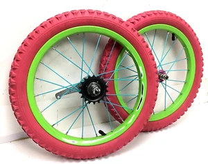 16 Zoll Fahrrad grün Laufradsatz vorne, hinten, mit 1,95" rosa Reifen Fahrrad #C58 - Bild 1 von 8