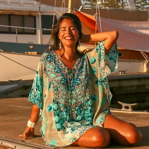 NEW Embellished V-neck Turqouise Rose Butterfly Kaftan Top fits Size 12-22 - Picture 1 of 12