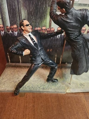 McFarlane The Matrix Agent Smith & Neo Burley Brawl Action Figure - Loose Foto 1 de 3