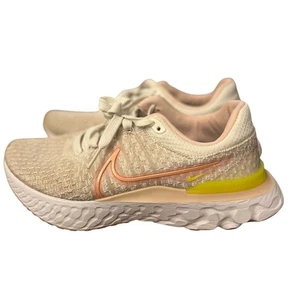 Scarpe da corsa Nike React Infinity Run Flyknit 3 arancione pesca donna 8 - Foto 1 di 6
