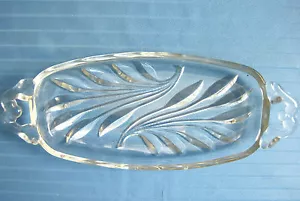 Plato de apio Relish vidrio prensado transparente helecho de trigo/patrón de hoja 10" de largo - Imagen 1 de 6