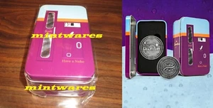 Fallout 4 Nuka Cola Quantum Moneda Coleccionable Mini Nevera Oficial Agotado NUEVO - Imagen 1 de 7