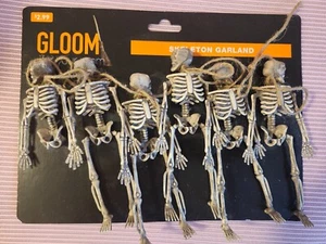Halloween Mini Skeleton Garland Human Skull Decoration Spooky Holiday Props - Picture 1 of 4