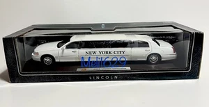 Sunnyside 1/28 Vintage 2003 Lincoln Limousine (Bianco) - Foto 1 di 9