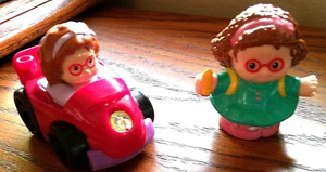 2-Pc Fisher Price Little People MAGGIE Character Wheelie & Action Figure - Picture 1 of 5