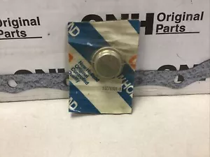 10278301 10278311 NEW PLUG FOR NEW HOLLAND FITS 153 MODELS FREE SHIPPING! - Picture 1 of 5