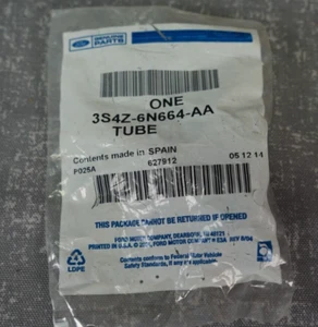 Tubo de ventilación del cárter original Ford 3S4Z-6N664-AA - Imagen 1 de 5