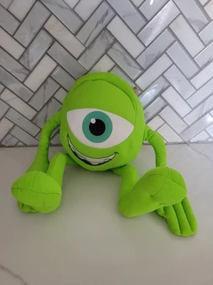 Peluche parlante Disney Pixar My Scare Pal Mike Wazowski Monsters University  Foto 1 de 4