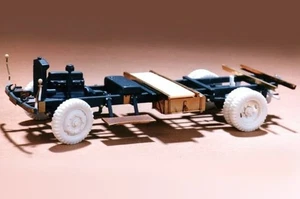 SIGNIFER SN35002 - WHEELS SET FOR MERCEDES 3000S - 1/35 RESIN KIT - Foto 1 di 5