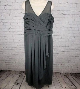 David's Bridal Graphite Grey Chiffon Pleated Back Tie Bridesmaid Dress Size 16 - Picture 1 of 11
