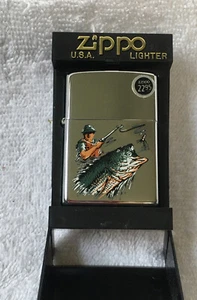 Zippo Lighter 2000 Fisherman Fishing Large Mouth Bass Chrome New Fish - Picture 1 of 8