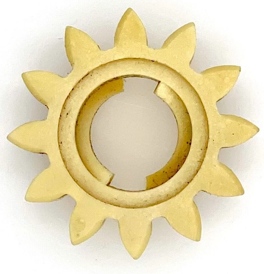 Genuine OEM Lawn-Boy Toro OMC Part 610258 Starter Pinion Gear