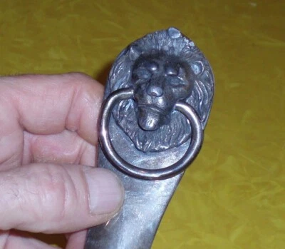 REED & BARTON RARO ANTIGUO CABEZA DE LEÓN ZAPATO CUERNO HERRAMIENTA INGLATERRA BRITÁNICA REY INGLÉS Foto 1 de 4