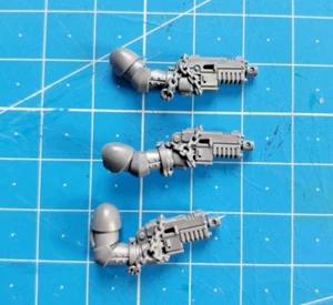 BT Crusader Bits Initiate Heavy Bolt Pistol x3 Primaris Intercessors 40k Bitz - Picture 1 of 1