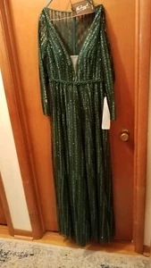 MAC DUGGAL Size 8 Sequin Stripe Plunge Neck Long Sleeve A-Line Gown - Picture 1 of 10