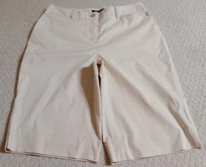 Jones New York Signature Women Sz 6 White & Beige Cotton Blend Stretch Capris 23 - Picture 1 of 8