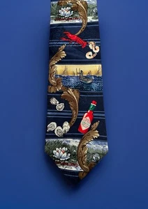 Tabasco Hot Sauce Logo Oysters Crawfish 100% Silk Men’s Tie Necktie EUC - Picture 1 of 4