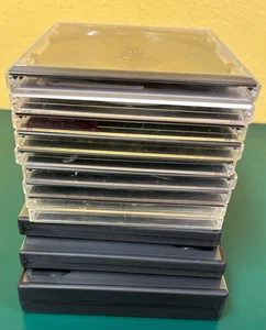 CD DVD Caja de almacenamiento negra y transparente un lote 12 piezas - Imagen 1 de 5