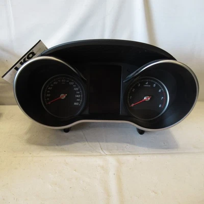 2016 2017 Mercedes-Benz C-Class Speedometer Speedo Cluster 75K OEM - Imagem 1 de 4