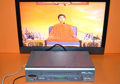 SHARP VC-GH60 SM VIDEOREGISTRATORE - PERFETTAMENTE FUNZIONANTE. - Immagine 1 di 4