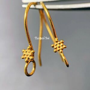 8.5mmx16.5mm 18k Solid Yellow Gold Earwires With Granulation Daisy Star Pair