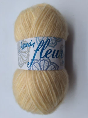 1 Ball Wendy Fleur DK Yarn Shade 3352 382 yds 100 g Cotton Tencel Acrylic - Image 1 of 4