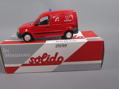 A834 Solido Hachette Renault Kangoo 1998 Sdis of Essonne Red 1:43 +Box - Image 1 of 4