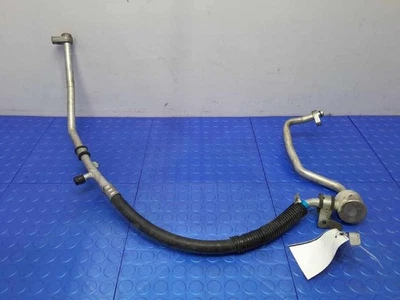Manguera de succión de aire acondicionado Lincoln MKC 17-19 2,0 L genuina OEM GV6Z19D742HA Foto 1 de 4