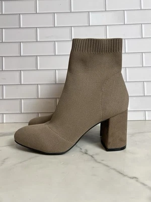 Botines de punto tostado MIA Erika con tacón ancho para mujer 8M Foto 1 de 4