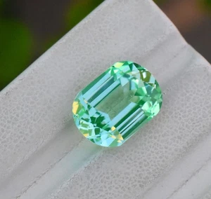 Mint Green Lab Sapphire Fancy Cut 9.52 Cts Loose Gemstone Flawless 14X10X7 mm - Picture 1 of 7
