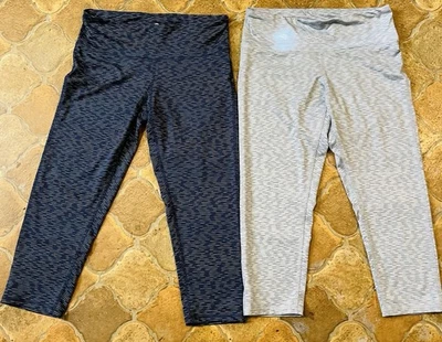 Leggings capri Champion para mujer - Talla M - Rayas azules y grises claros - Lote de 2 Foto 1 de 4