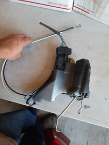 1999 00 01 02 03 Toyota Solara RIGHT PASSENGER door Power Latch Lock Actuator - Picture 1 of 2