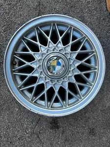 BMW 3 Serie E30 14 " BBS Korbflechtung Rad 2225540 KBA41017 Beschädigt - Bild 1 von 8
