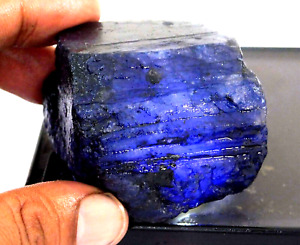 634.60.CT. Natural Translucent Loose Gemstone Tanzanite Mineral Uncut Rough