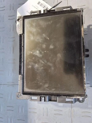 Chrysler 200 2016 receptor de radio pantalla de 8,4' sin navegación con satélite Sirius Foto 1 de 4