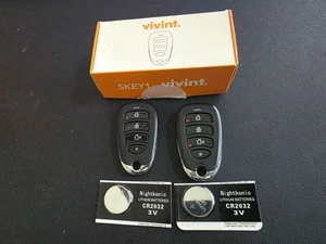 2x VIVINT SmartHome Security Key Fob Remote V-SKEY1-345 SECURE KEY 2AAAS-KF01 - Picture 1 of 1