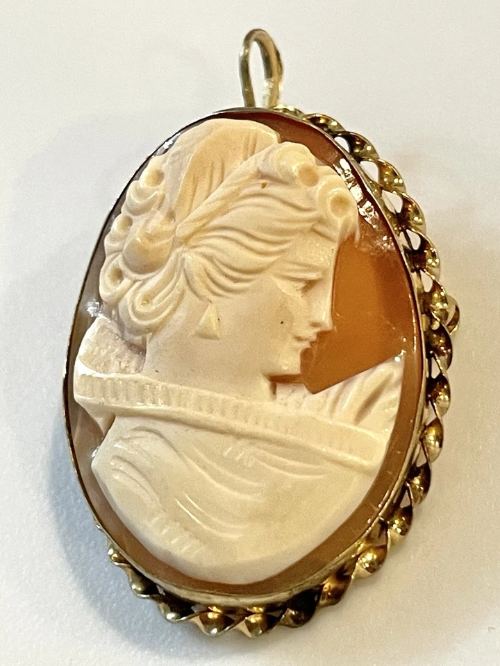 "Colgante broche camafeo concha vintage 1/20 12K GF relleno de oro 1,4""" Foto 1 de 4