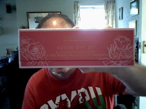 HOTEL COLLECTION VOTIVE GIFT SET TEA LIGHTS & GLASSES BIRTHDAY CHRISTMAS  - Picture 1 of 1