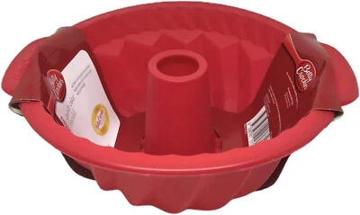 BETTY CROCKER Essentials Red Silicone Bundt Cake Jelly Mould 19cm Easy Handles - image 1 of 4