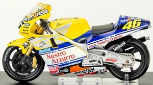 Honda NSR 500 Valentino Rossi 2001 Scala 1:24 Modellino 500 World Champion VR46 - Foto 1 di 21