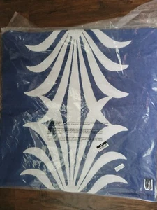 Williams Sonoma Acanthus Linen Velvet Applique reversible Pillow Cover 22 x 22 - Picture 1 of 6
