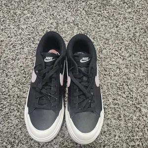 Nike Court Legacy Lift Schwarz Platin Violett Größe 8.. - Bild 1 von 5