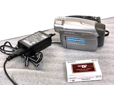 Sony Handycam DCR-HC96 MiniDV Camcorder Silver Japan - Image 1 of 4