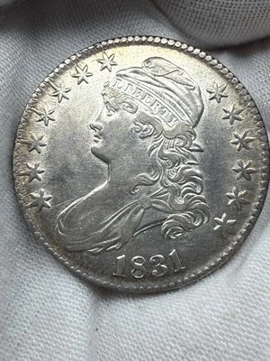 Medio dólar busto tapado 1831 50c ¡Atractivo ejemplo de grado superior! A225 Foto 1 de 4