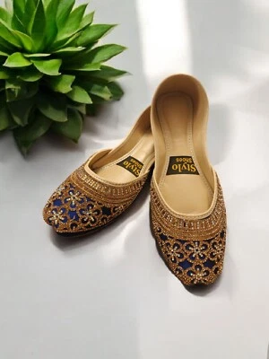 Sandalias Khussa de cuero genuino hechas a mano con función nupcial para damas venta rápida Foto 1 de 4