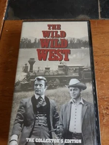 VHS 1965:The Wild Wild West Collector Edition CLAMSHELL Robert Conrad 2 Episodes - Picture 1 of 4